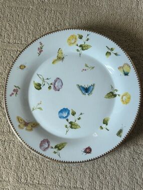 I. Godinger & Co. Plates Primavera Butterfly Ladybug Dinner Plates -Set Four